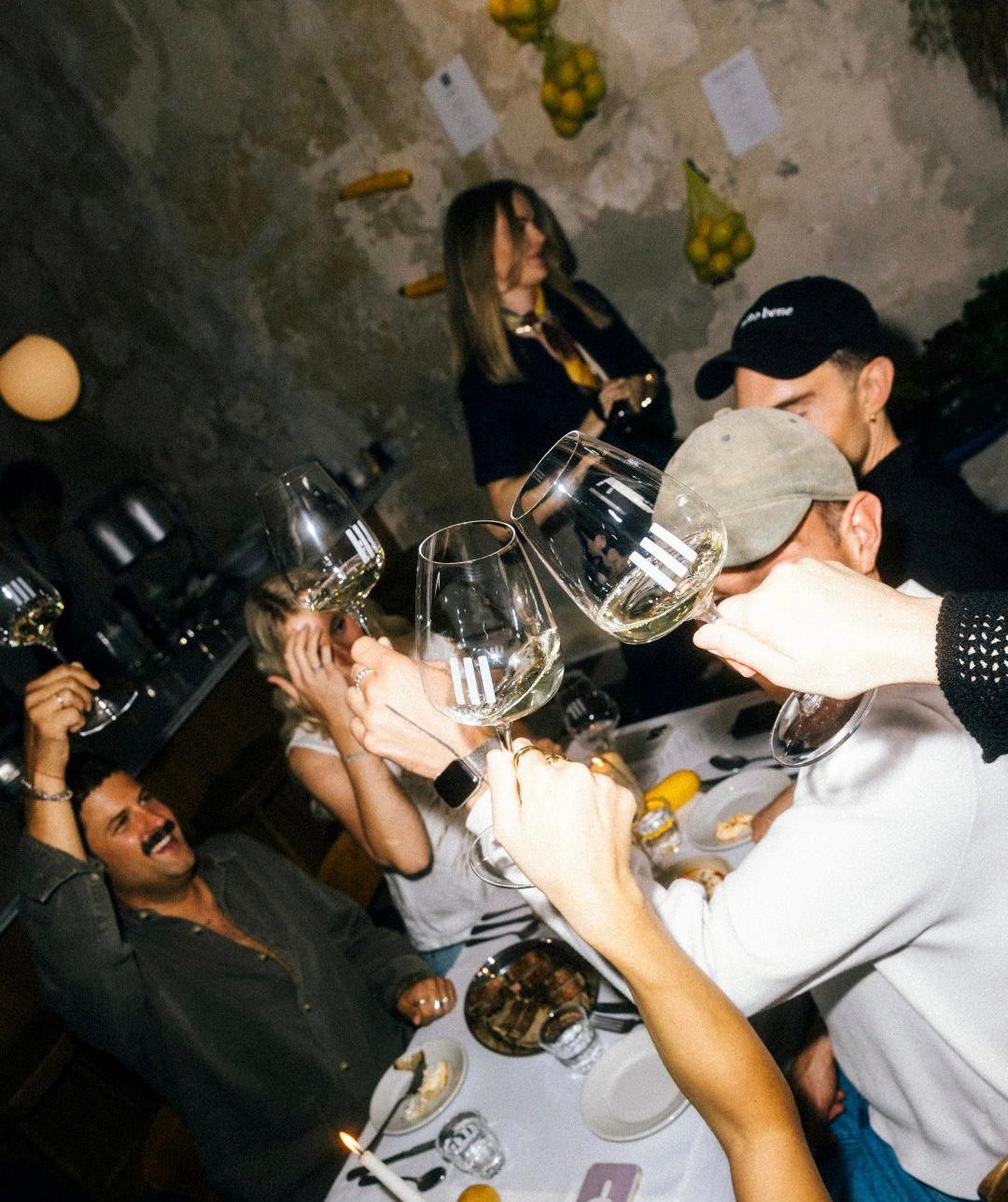 Entrepreneur Dinner Club Cost in 2026: What Founder Dinner Clubs Charge